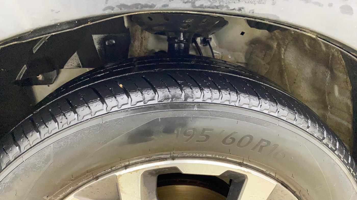 2018 Honda WR-V 1.2L I-VTEC VX MT, Petrol, Manual, 94,658 km, Left Front Tyre Tread