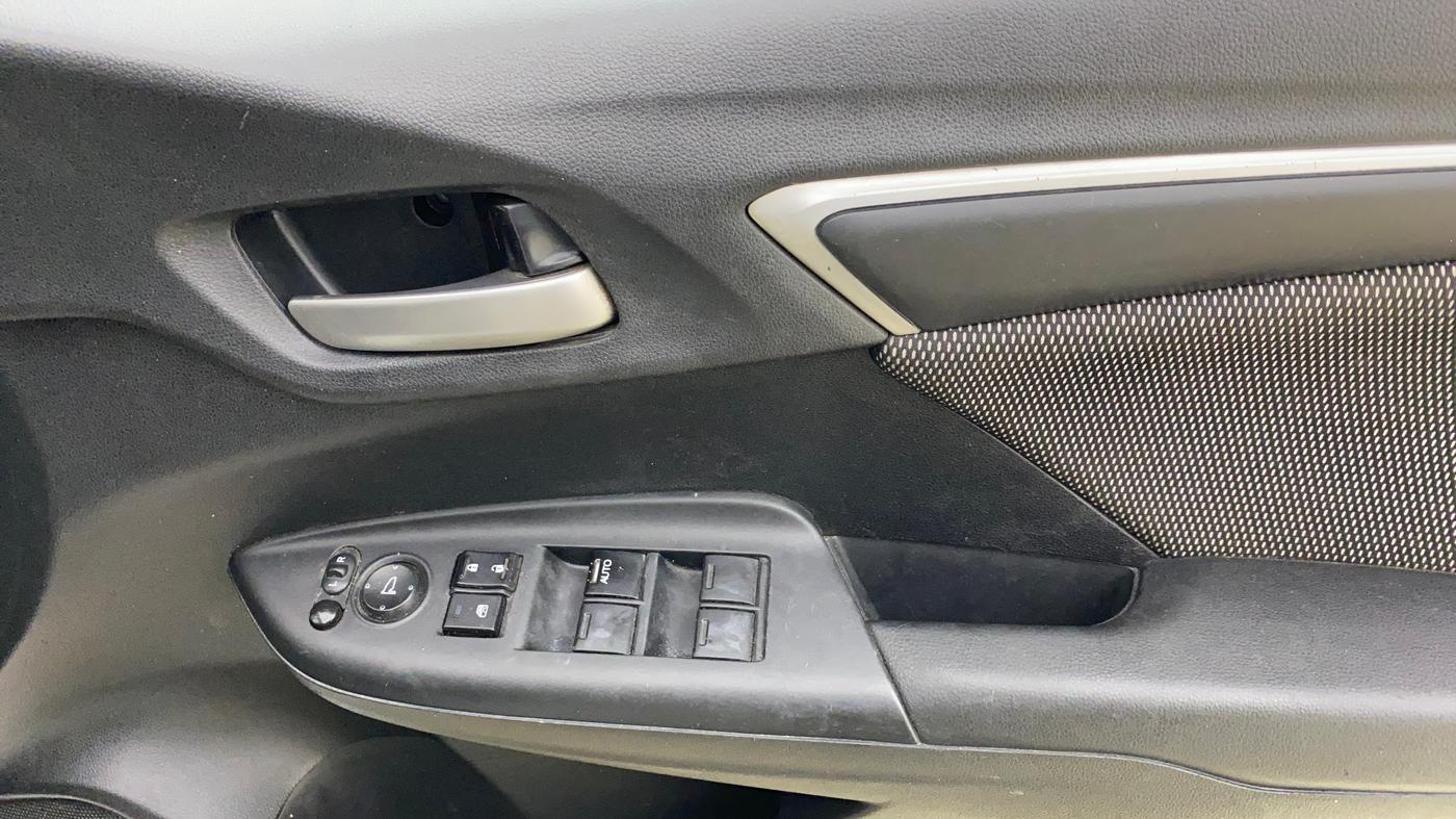 2018 Honda WR-V 1.2L I-VTEC VX MT, Petrol, Manual, 94,658 km, Driver Side Door Panels Control
