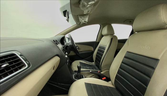 2012 Volkswagen Polo HIGHLINE1.2L, Petrol, Manual, 37,559 km, Right Side Front Door Cabin