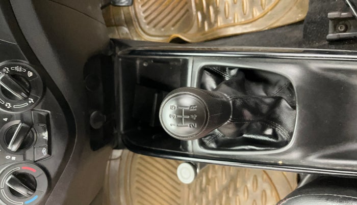 2015 Maruti Baleno SIGMA PETROL 1.2, Petrol, Manual, 52,902 km, Gear Lever