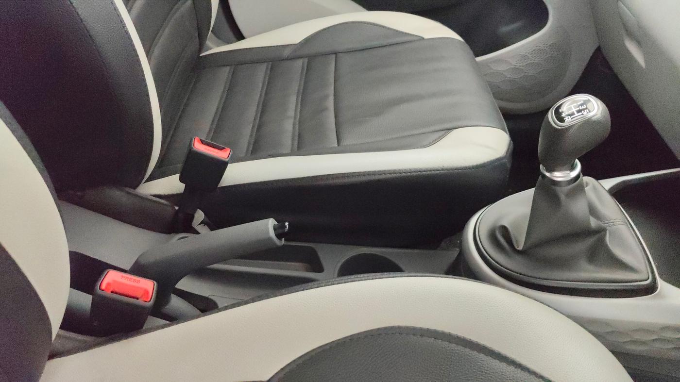 2022 Hyundai GRAND I10 NIOS SPORTZ 1.2 KAPPA VTVT, Petrol, Manual, 34,107 km, Gear Lever