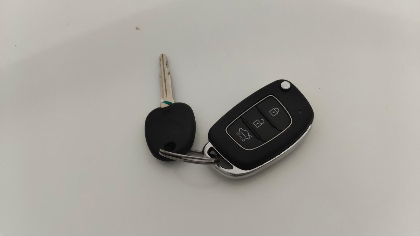 2022 Hyundai GRAND I10 NIOS SPORTZ 1.2 KAPPA VTVT, Petrol, Manual, 34,107 km, Key Close Up