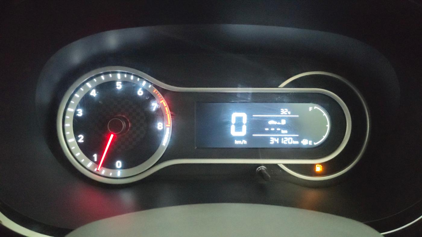 2022 Hyundai GRAND I10 NIOS SPORTZ 1.2 KAPPA VTVT, Petrol, Manual, 34,107 km, Odometer Image