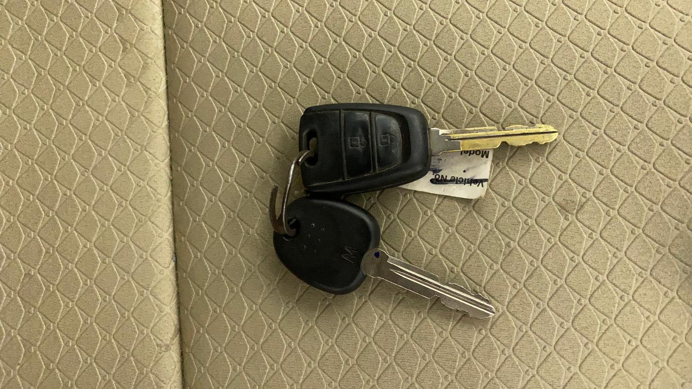 2018 Hyundai NEW SANTRO ASTA MT, CNG, Manual, 77,658 km, Key Close Up