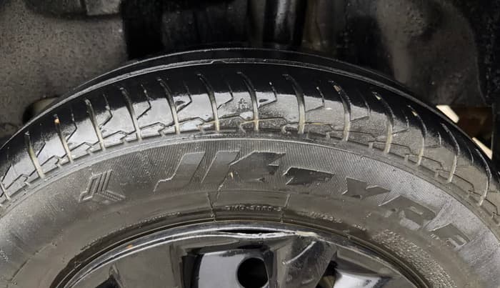 2020 Maruti Swift VXI, Petrol, Manual, 37,262 km, Left Rear Tyre Tread