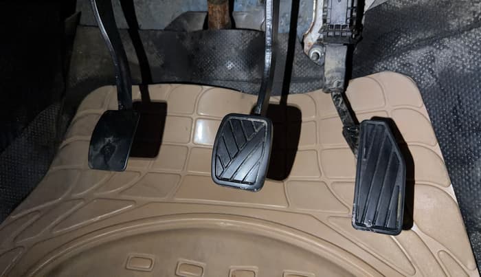 2020 Maruti Swift VXI, Petrol, Manual, 37,262 km, Pedals