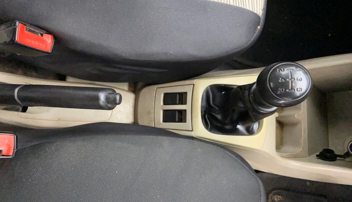 2021 Maruti Alto LXI, CNG, Manual, 71,084 km, Gear Lever