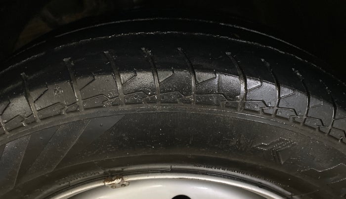2023 Maruti Swift LXI, Petrol, Manual, 47,125 km, Left Front Tyre Tread