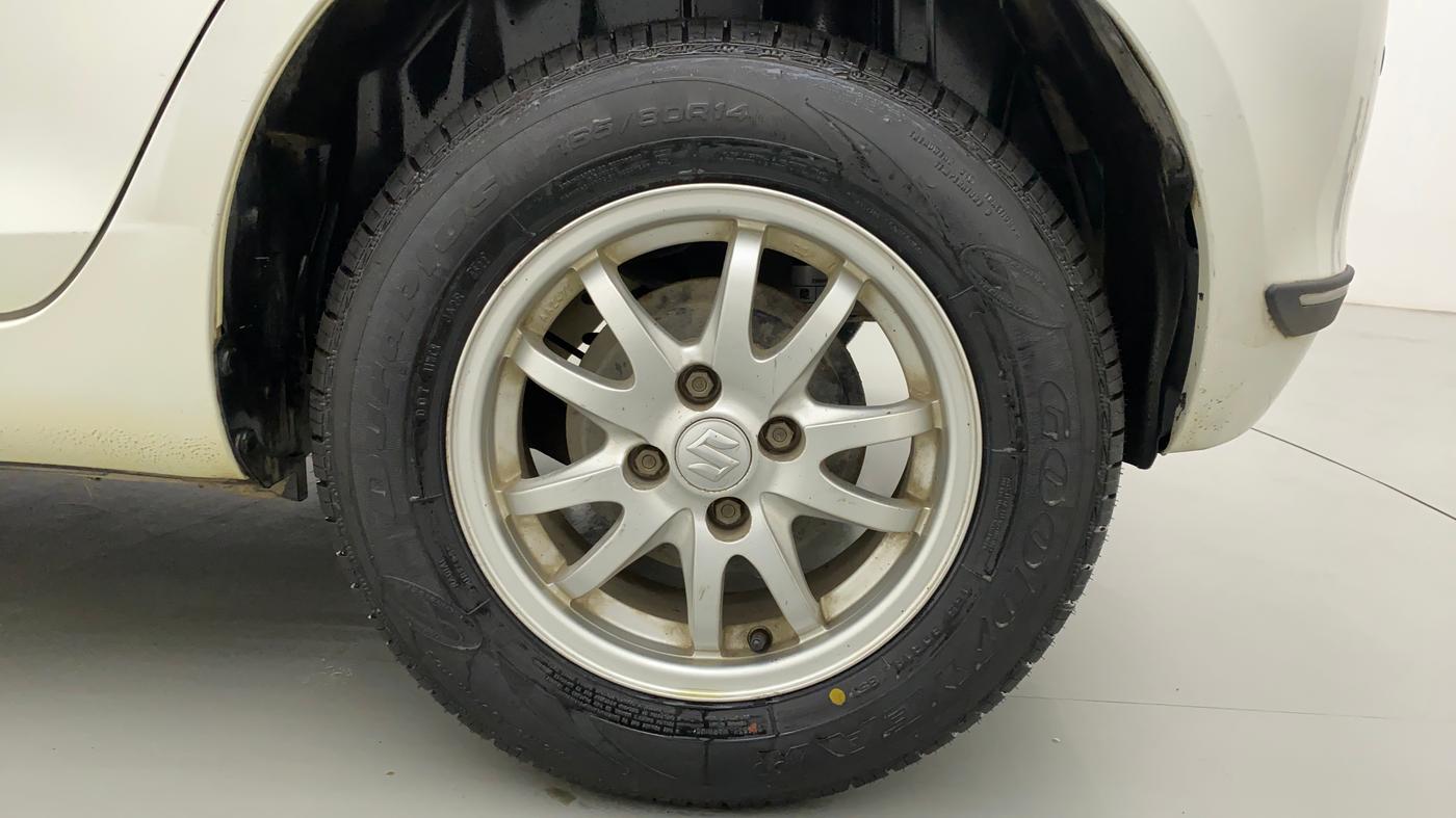 2013 Maruti Swift VXI, Petrol, Manual, 16,247 km, Left Rear Wheel