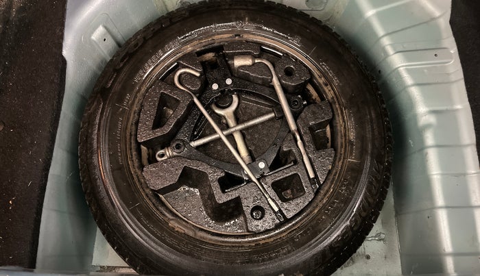 2022 Tata PUNCH ADVENTURE MT, Petrol, Manual, 73,168 km, Spare Tyre