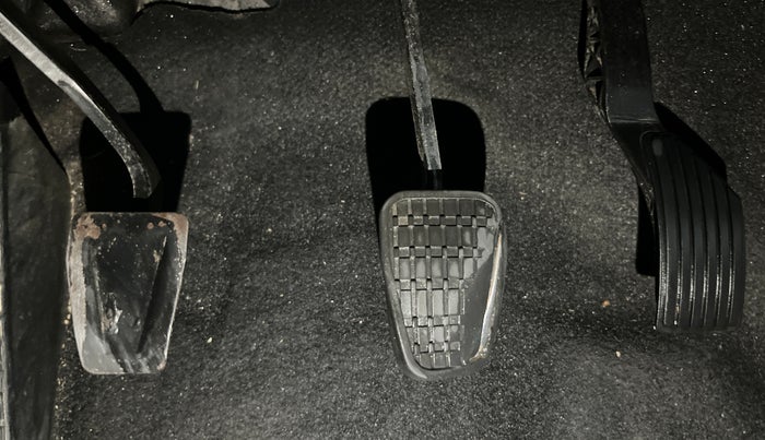 2022 Tata PUNCH ADVENTURE MT, Petrol, Manual, 73,168 km, Pedals