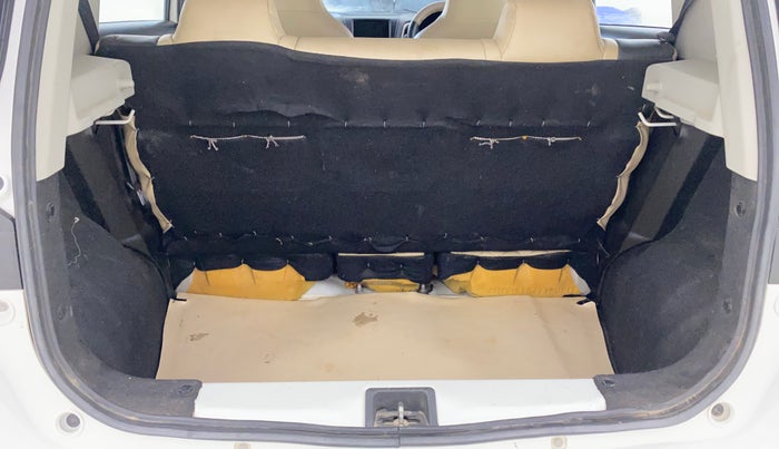 2022 Maruti New Wagon-R LXI 1.0, Petrol, Manual, 25,800 km, Boot Inside