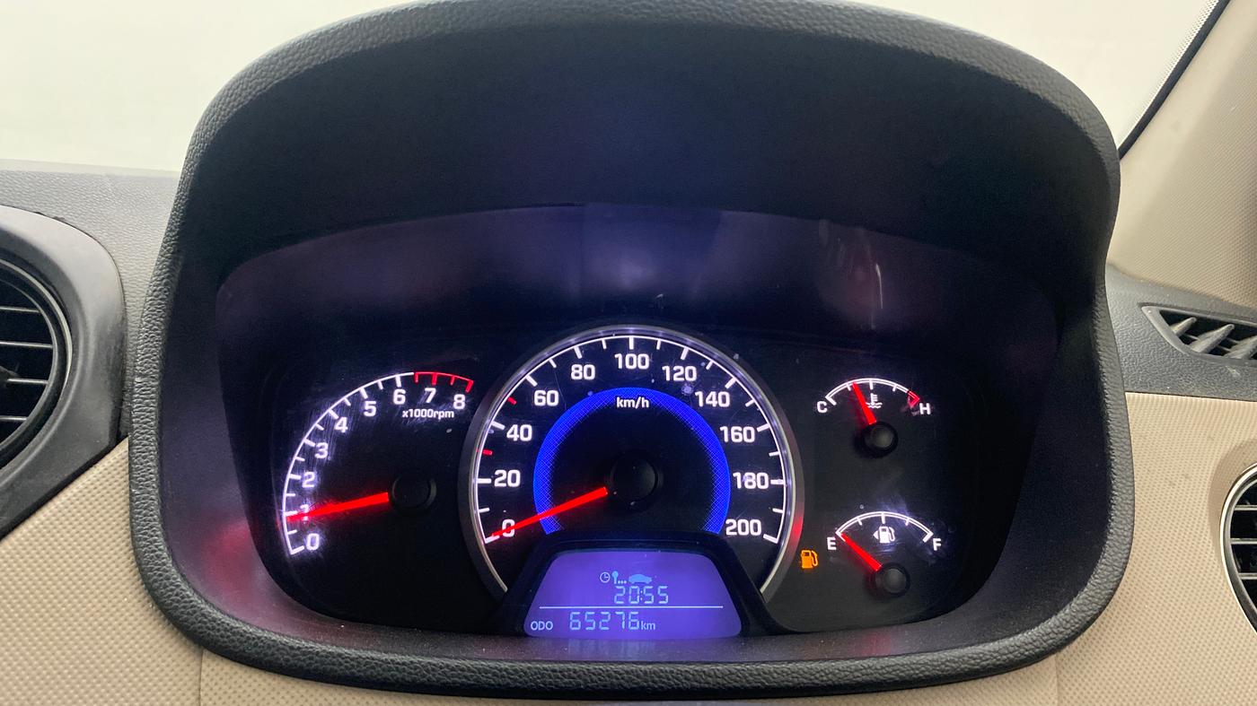 2016 Hyundai Grand i10 SPORTZ 1.2 KAPPA VTVT, Petrol, Manual, 65,236 km, Odometer Image