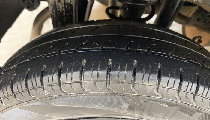 2017 Maruti Alto 800 LXI, Petrol, Manual, 83,670 km, Right Rear Tyre Tread