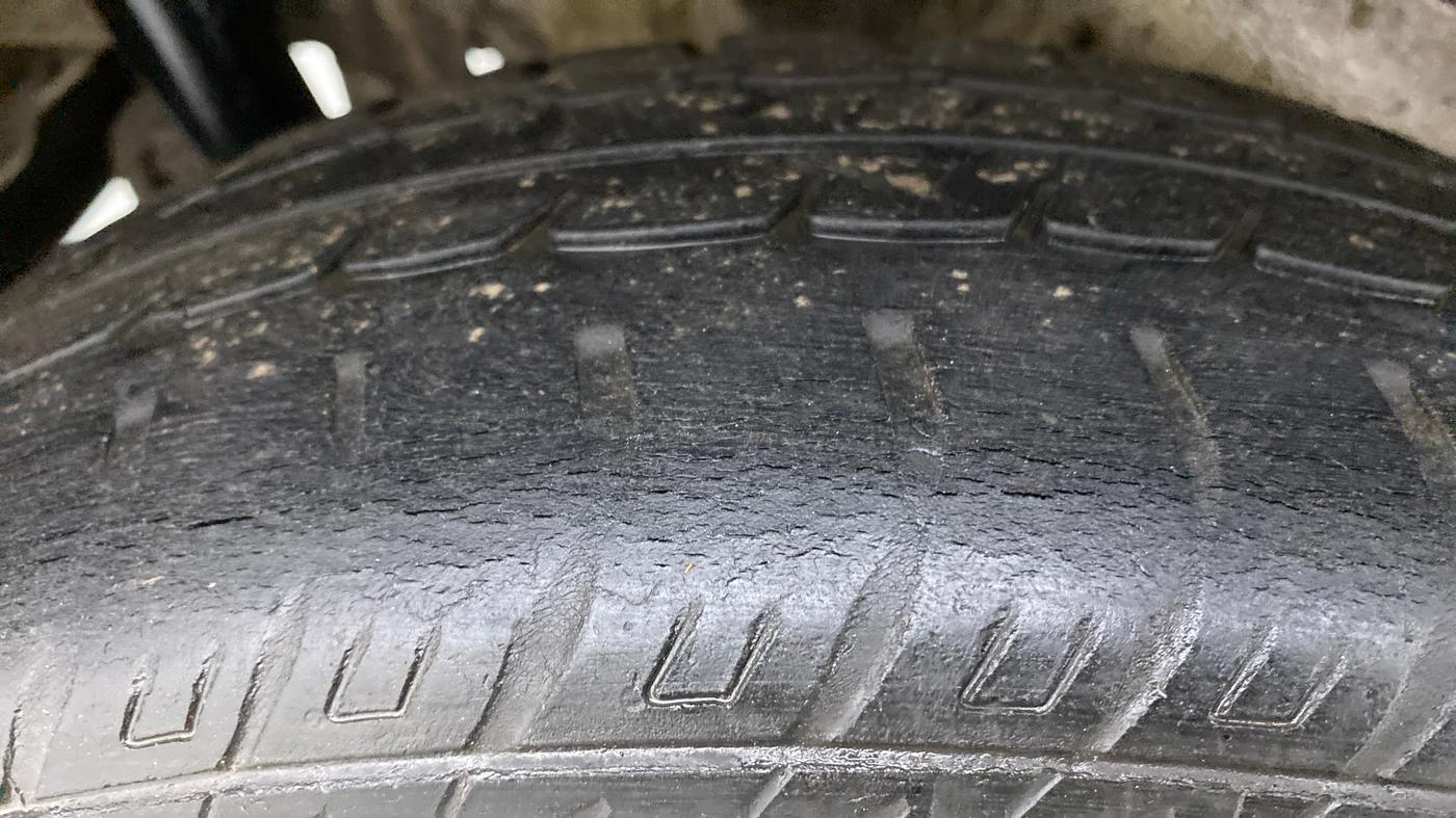 2011 Maruti Wagon R 1.0 VXI, Petrol, Manual, 41,065 km, Right Rear Tyre Tread