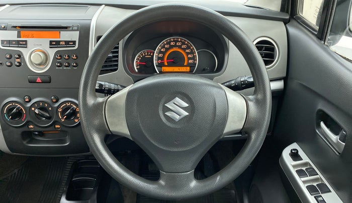 2011 Maruti Wagon R 1.0 VXI, Petrol, Manual, 41,065 km, Steering Wheel Close Up