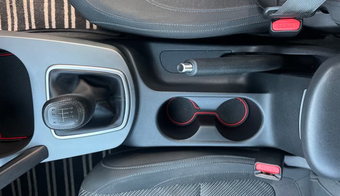 2020 KIA SELTOS HTK 1.5 PETROL, Petrol, Manual, 42,835 km, Gear Lever