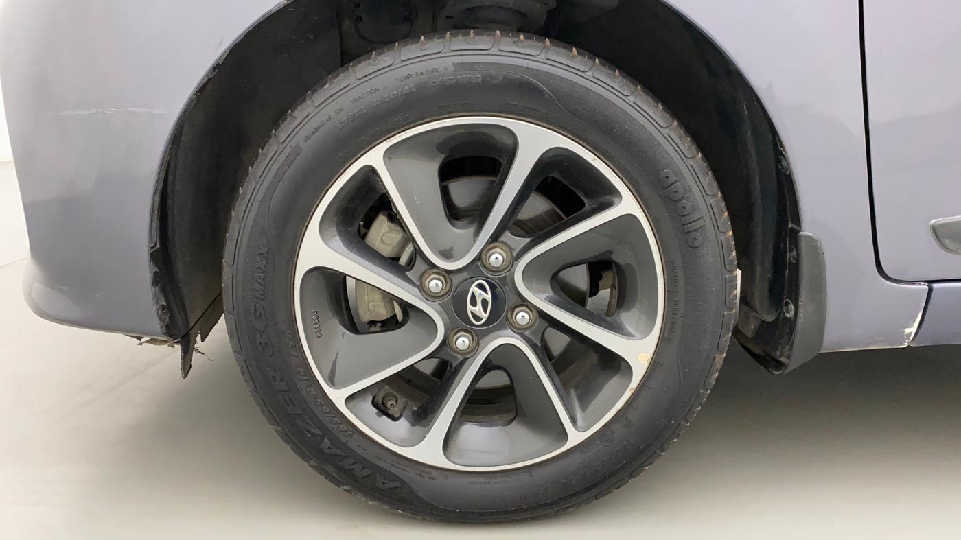 2018 Hyundai Grand i10 SPORTZ AT 1.2 KAPPA VTVT, Petrol, Automatic, 26,821 km, Left Front Wheel