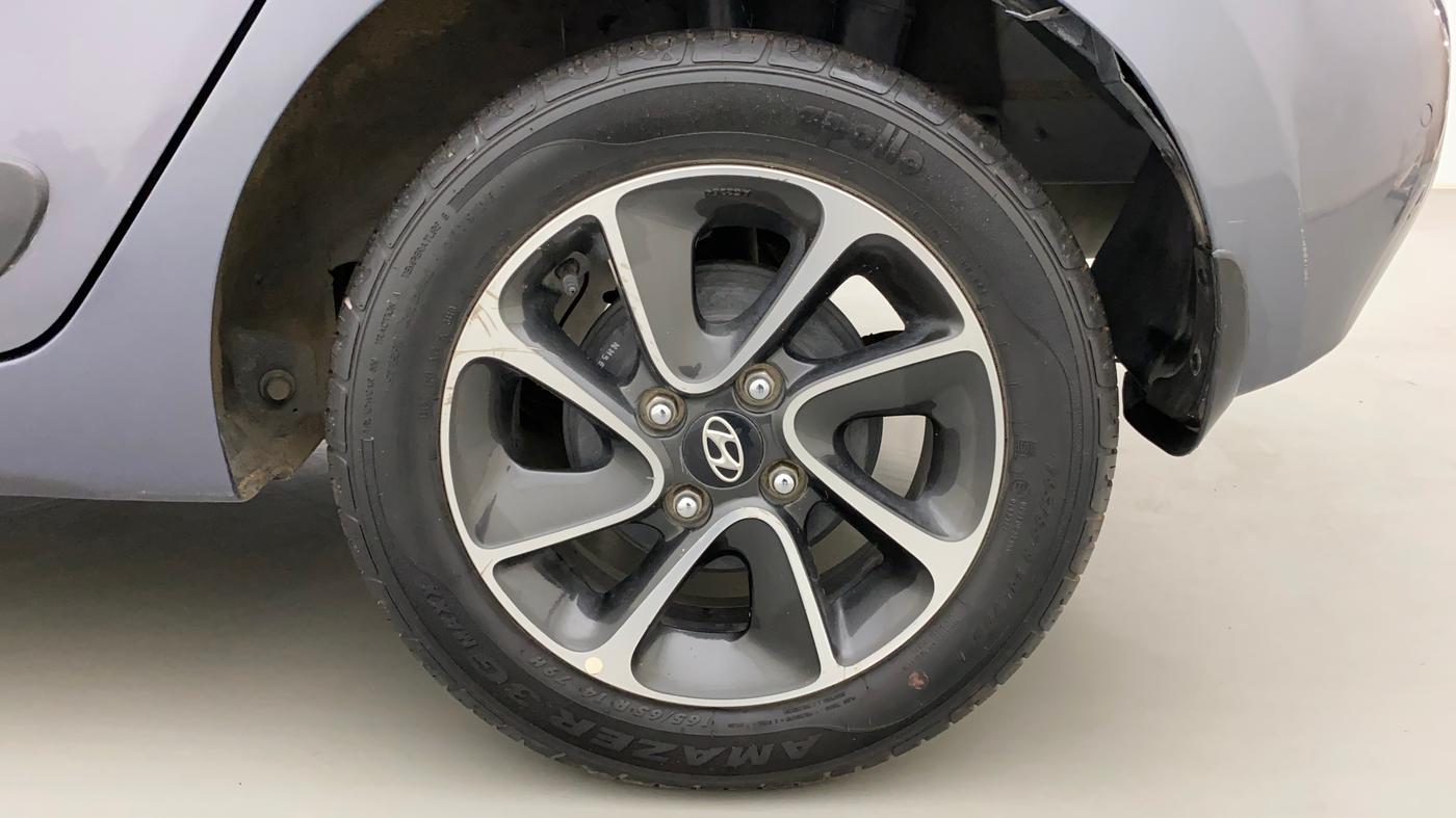 2018 Hyundai Grand i10 SPORTZ AT 1.2 KAPPA VTVT, Petrol, Automatic, 26,821 km, Left Rear Wheel