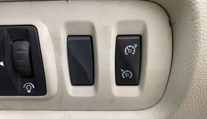 2018 Renault Captur RXL PETROL, Petrol, Manual, 80,876 km, Adaptive Cruise Control