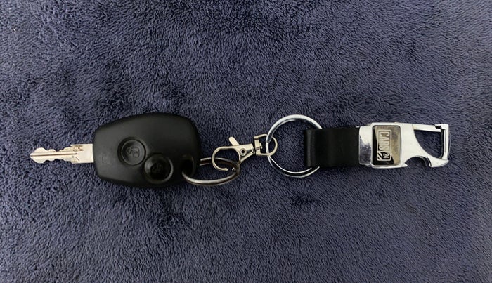 2014 Renault Duster RXL 110 PS ADVENTURE, Diesel, Manual, 83,542 km, Key Close Up