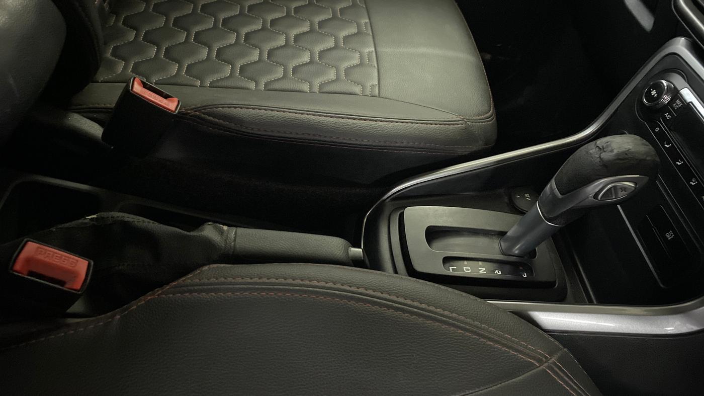2019 Ford Ecosport TREND + 1.5L PETROL AT, Petrol, Automatic, 1,03,265 km, Gear Lever