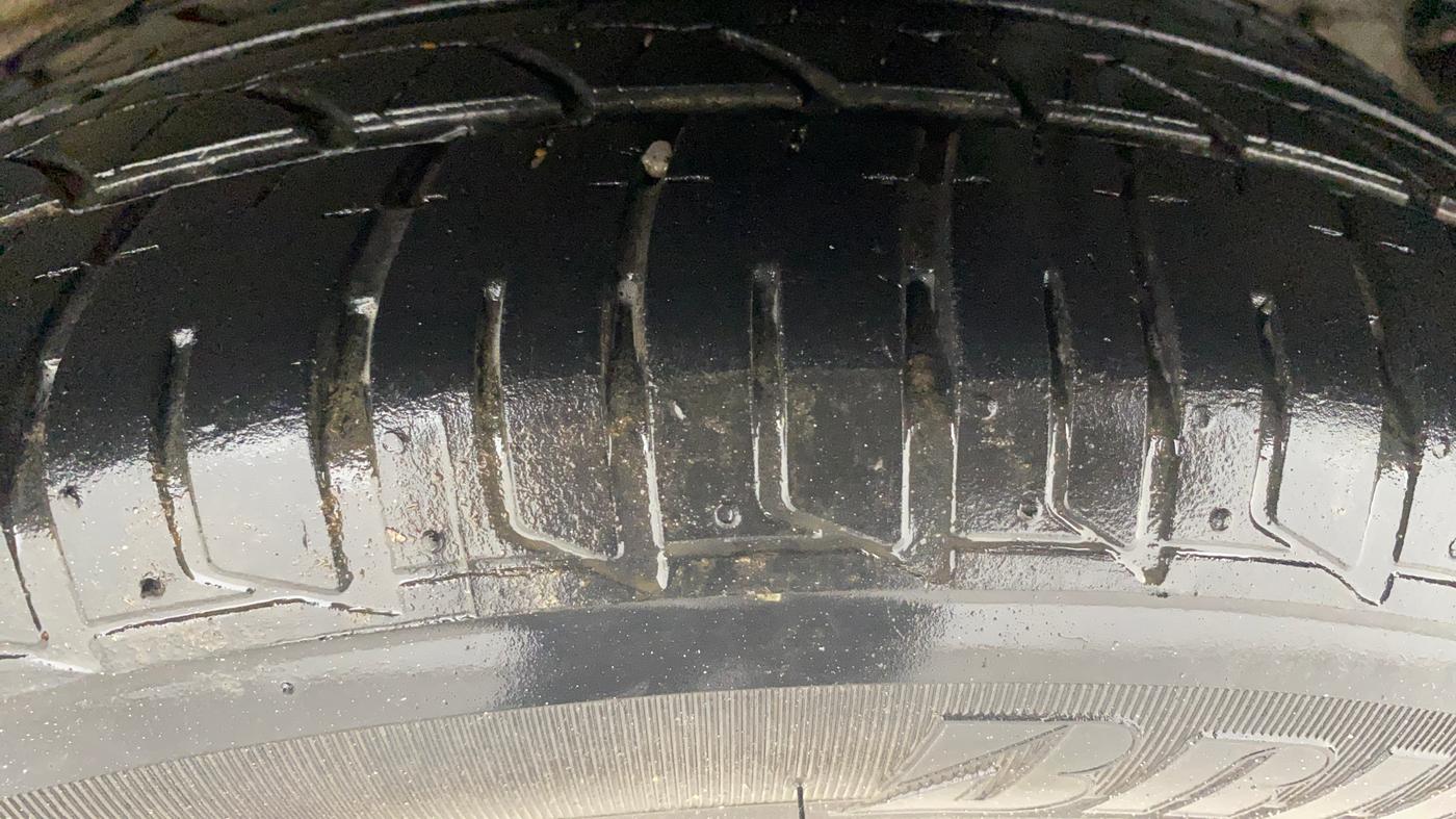 2015 Tata Zest XMS PETROL, Petrol, Manual, 79,752 km, Left Rear Tyre Tread