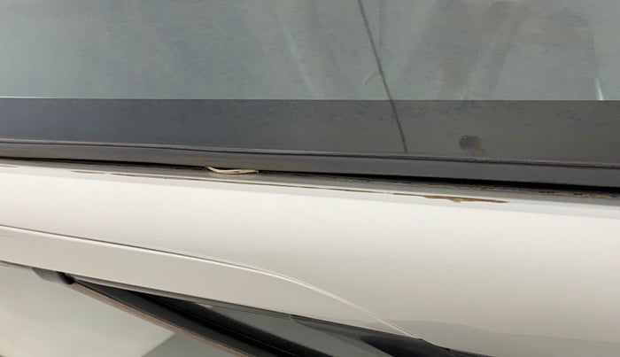 2011 Maruti Ritz VXI, Petrol, Manual, 23,103 km, Right A pillar - Minor scratches