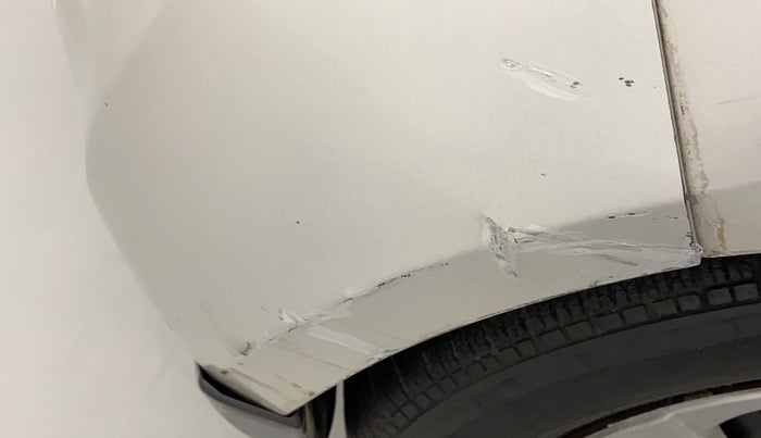 2011 Maruti Ritz VXI, Petrol, Manual, 23,103 km, Rear bumper - Minor scratches