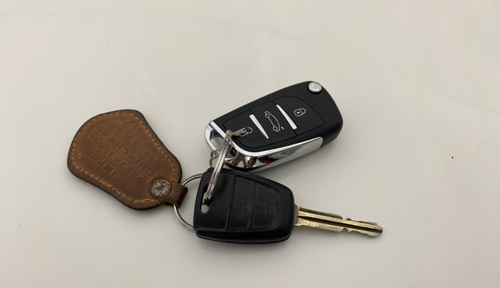 2014 Hyundai Grand i10 MAGNA 1.2 KAPPA VTVT, Petrol, Manual, 96,591 km, Key Close Up