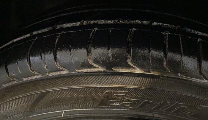 2014 Hyundai Grand i10 MAGNA 1.2 KAPPA VTVT, Petrol, Manual, 96,591 km, Left Front Tyre Tread