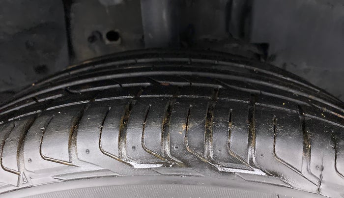 2021 Tata NEXON XZ PLUS PETROL SUNROOF, Petrol, Manual, 9,044 km, Right Front Tyre Tread