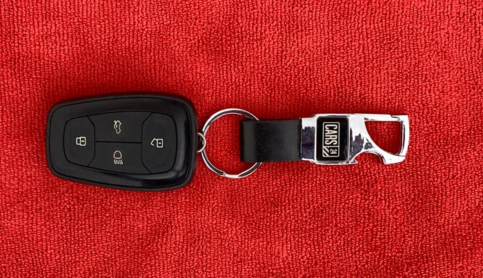 2021 Tata NEXON XZ PLUS PETROL SUNROOF, Petrol, Manual, 9,044 km, Key Close Up