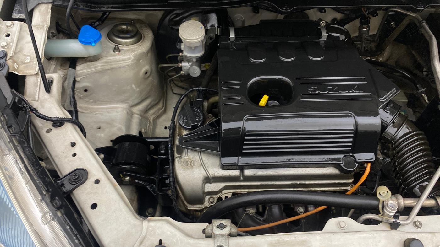 2016 Maruti Wagon R 1.0 VXI AMT, Petrol, Automatic, 73,907 km, Engine View - Right