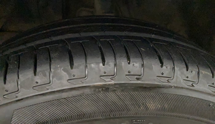 2022 Honda City 1.5L I-VTEC ZX CVT, Petrol, Automatic, 16,472 km, Left Front Tyre Tread