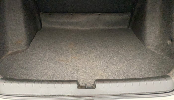 2022 Honda City 1.5L I-VTEC ZX CVT, Petrol, Automatic, 16,472 km, Boot Inside