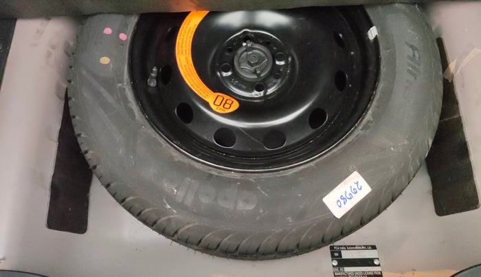 2016 Fiat Linea EMOTION 1.4 L T JET, Petrol, Manual, 22,223 km, Spare Tyre