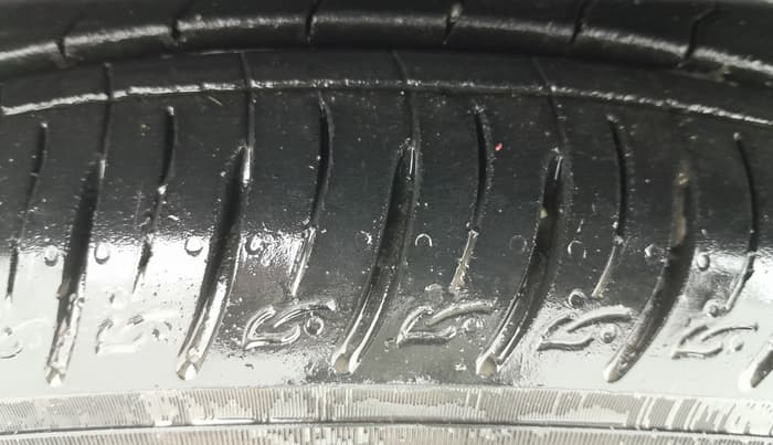 2024 KIA SONET Gravity 1.2 Petrol MT, Petrol, Manual, 17,217 km, Left Front Tyre Tread
