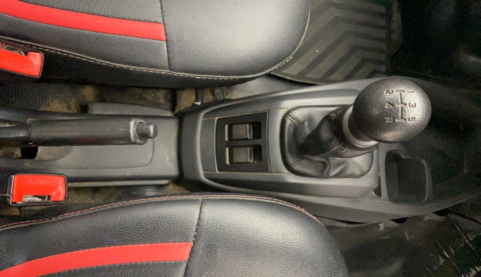 2017 Maruti Alto 800 LXI, CNG, Manual, 32,671 km, Gear Lever