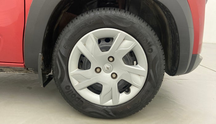 2020 Renault Kwid RXT, Petrol, Manual, 13,560 km, Right Front Wheel