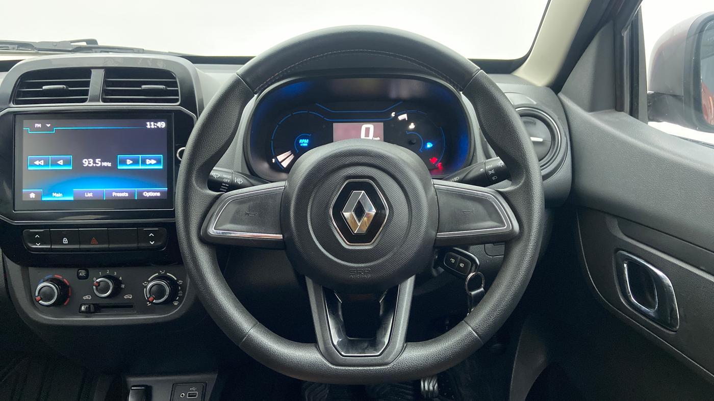 2020 Renault Kwid RXT, Petrol, Manual, 13,560 km, Steering Wheel Close Up