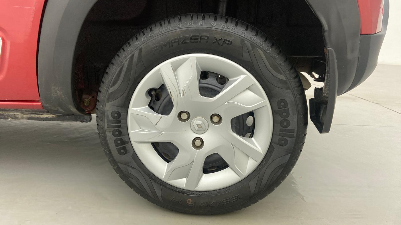 2020 Renault Kwid RXT, Petrol, Manual, 13,560 km, Left Rear Wheel