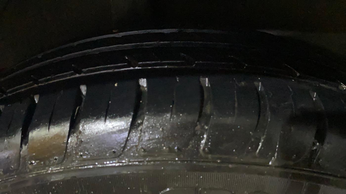 2015 Maruti Ritz VXI, Petrol, Manual, 54,482 km, Right Rear Tyre Tread