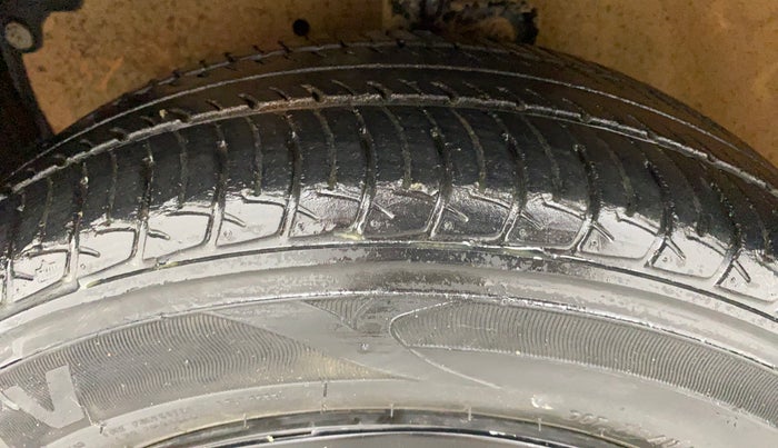 2017 Maruti Celerio X ZXI OPT AMT, Petrol, Automatic, 29,419 km, Left Front Tyre Tread