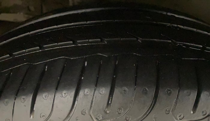 2017 Honda Jazz 1.2L I-VTEC VX, Petrol, Manual, 48,386 km, Right Rear Tyre Tread