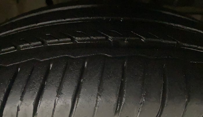 2017 Honda Jazz 1.2L I-VTEC VX, Petrol, Manual, 48,386 km, Right Front Tyre Tread