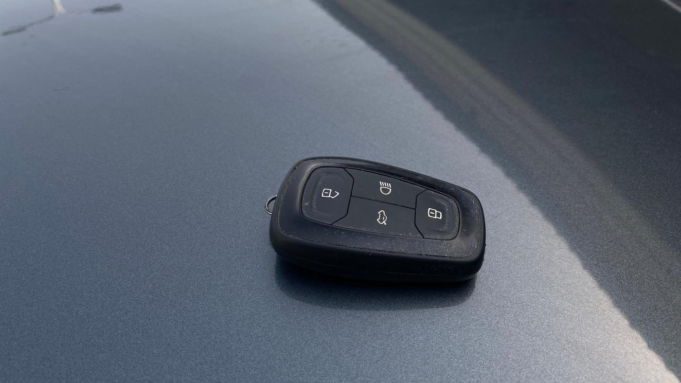 2021 Tata TIGOR XZ PETROL, Petrol, Manual, 76,557 km, Key Close Up