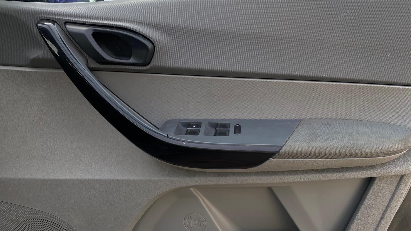 2021 Tata TIGOR XZ PETROL, Petrol, Manual, 76,557 km, Driver Side Door Panels Control