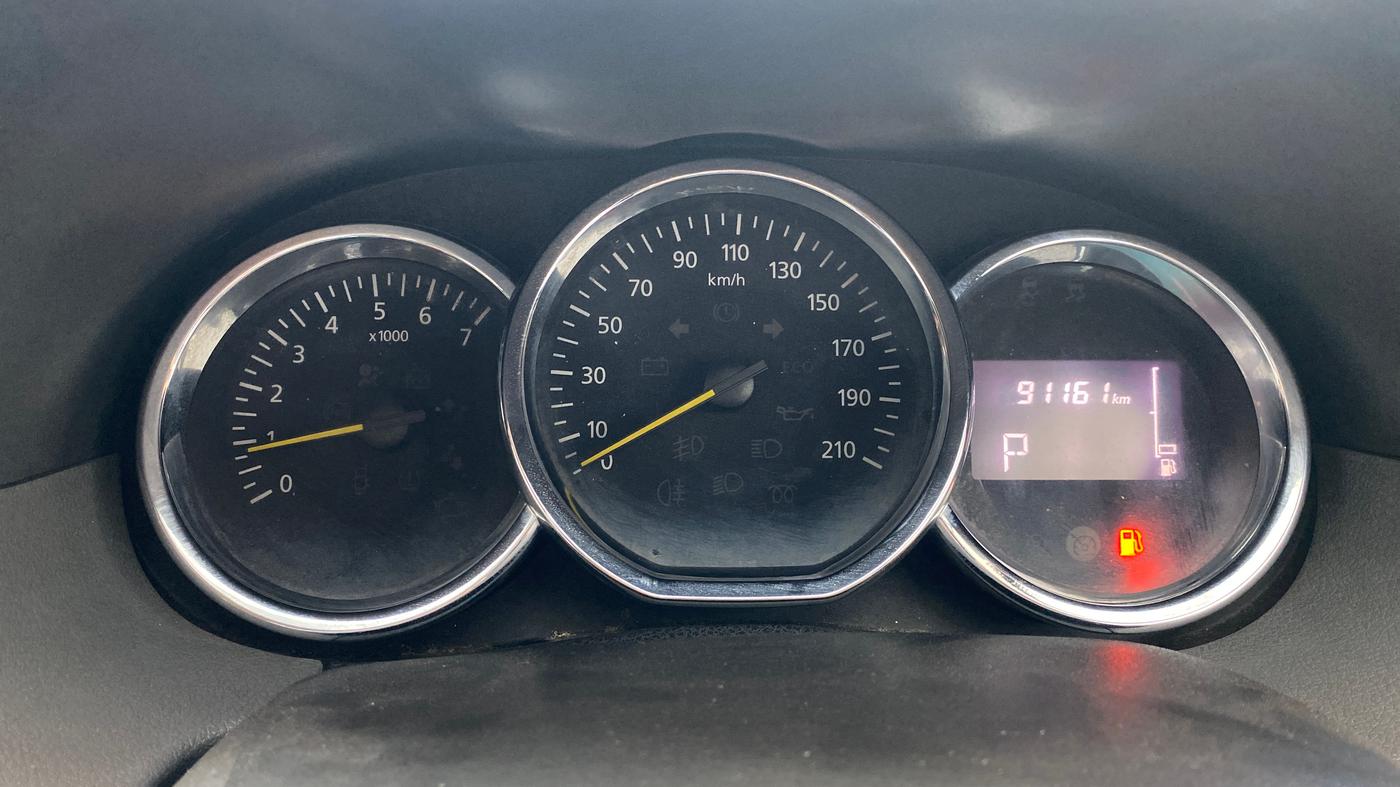 2017 Renault Duster RXS CVT, Petrol, Automatic, 91,136 km, Odometer Image