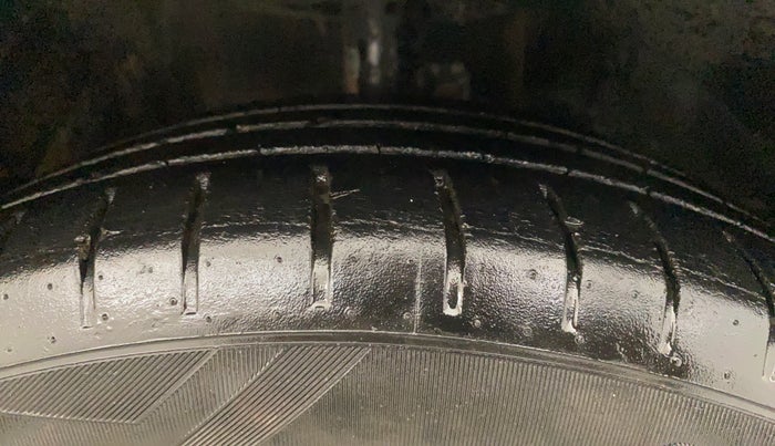 2021 Toyota Glanza G CVT, Petrol, Automatic, 58,419 km, Right Front Tyre Tread